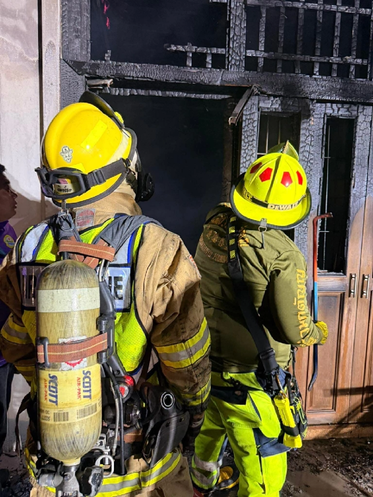 หดหู่ใจ เพลิงไหม้บ้านคร่า 5 ชีวิตดับสลด รู้ต้นตอยิ่งเศร้าใจ