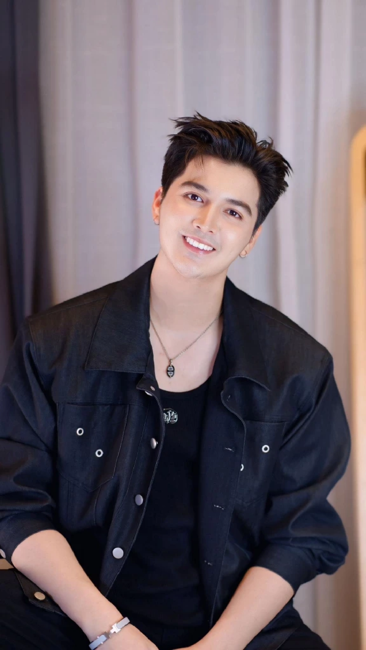 เปิดโพสต์ "ซัน วงศธร" ขอโทษแล้ว หลังดราม่าจุ๊บลูกสาวในงานแต่ง