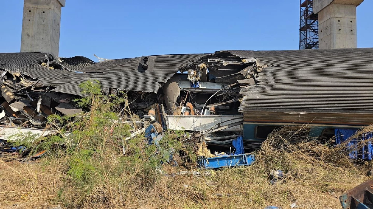 รฟท.เผยสาเหตุเครนหล่นทับรถไฟ แค่ชำรุดเล็กน้อย สู่โศกนาฏกรรม