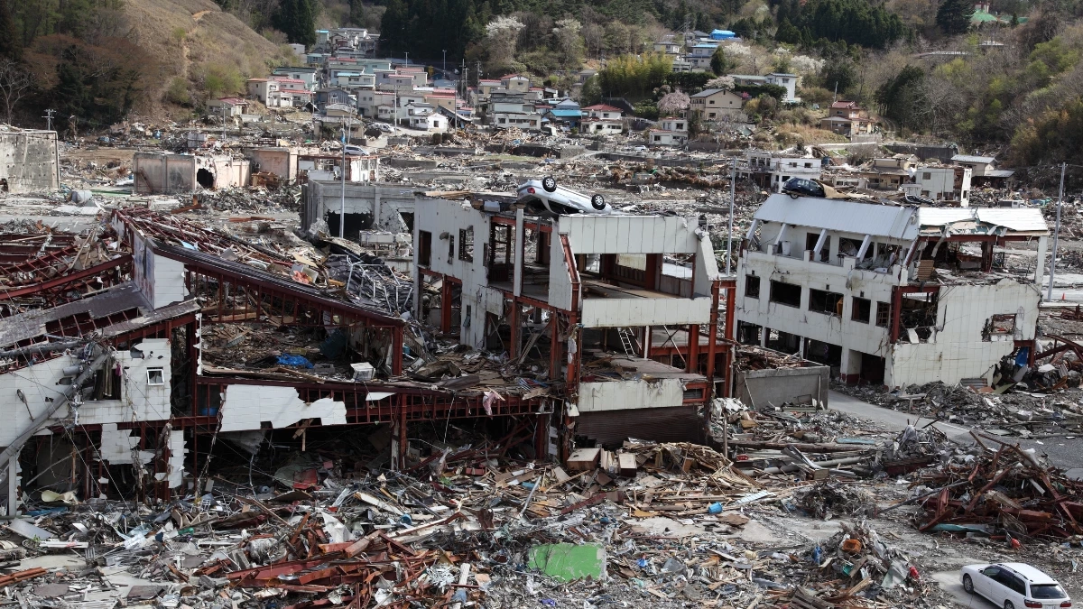  เช็กคำทำนาย “ฝันว่าแผ่นดินไหว” ลางร้ายหรือสัญญาณเปลี่ยนชีวิต 