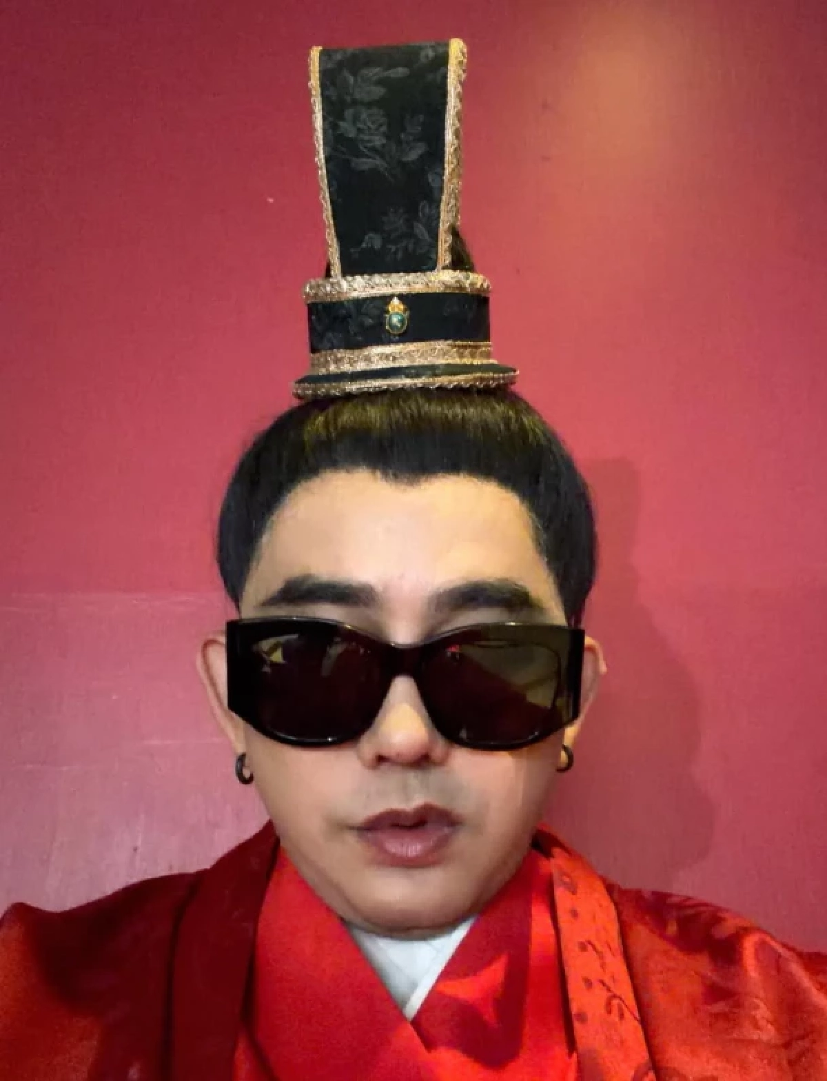 หลุดโฟกัสทะเบียน "พชร์ อานนท์" ถอยรถป้ายแดง ต้อนรับปีใหม่