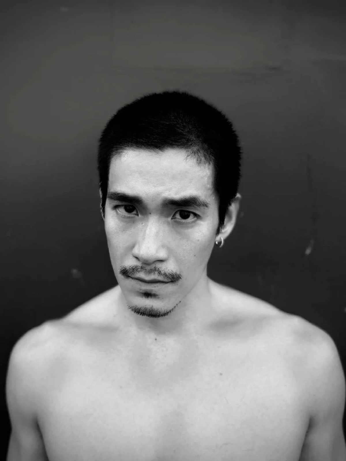  โอ้โหทั้งไทม์ไลน์! “อาเล็ก ธีรเดช” อวดลุคใหม่  หล่อทะลุเลนส์