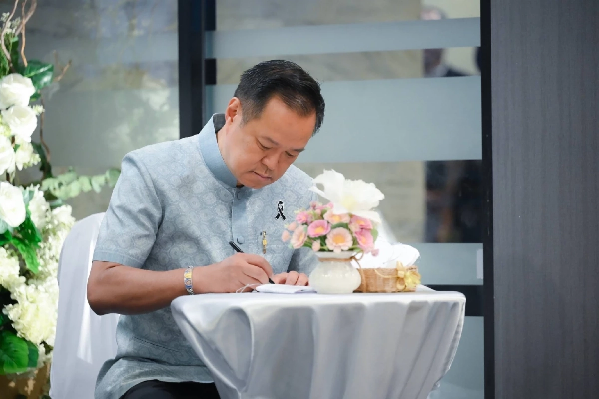 อ่านแล้วซึ้ง เปิดคำปณิธาน อนุทิน ชาญวีรกูล เขียนถวาย พระพันปีหลวง