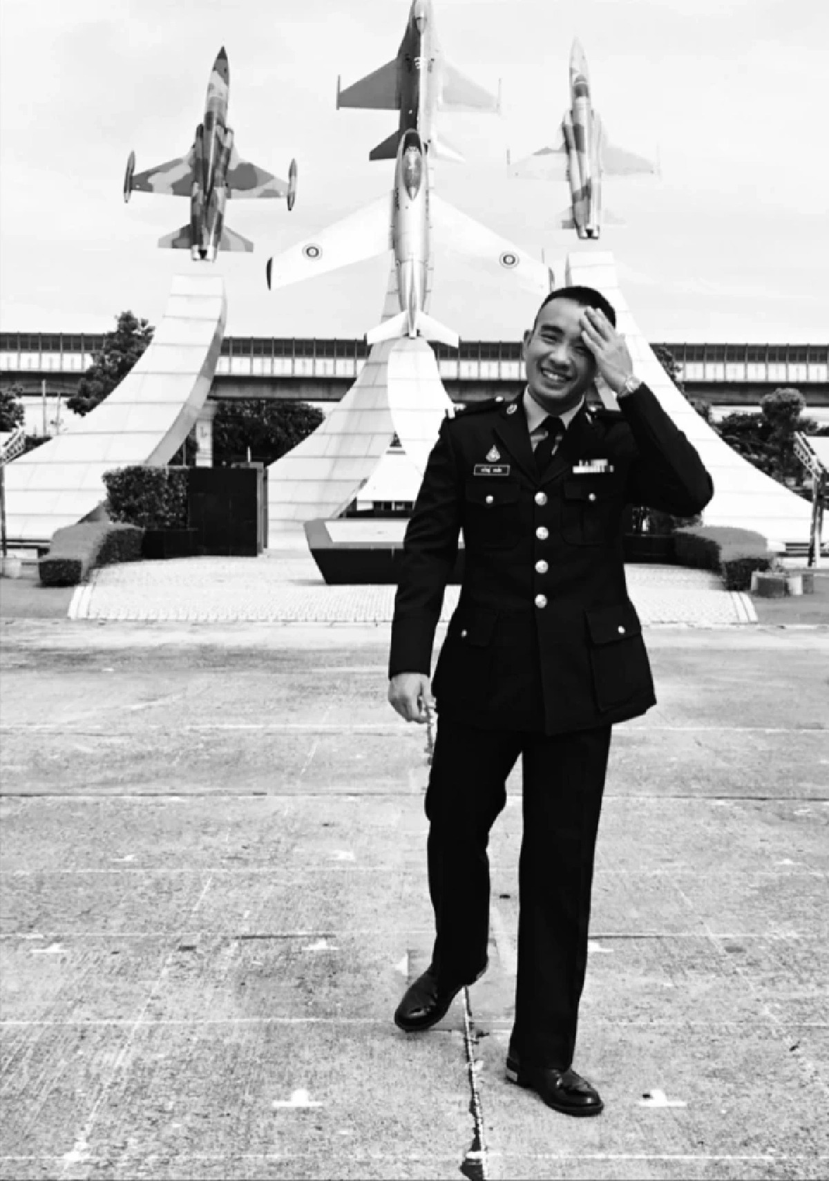 เพื่อน ร.ท.กรวิชญ์ เผยถึงกับเสียดายเป็นคนเก่งมาก จากไปกะทันหัน