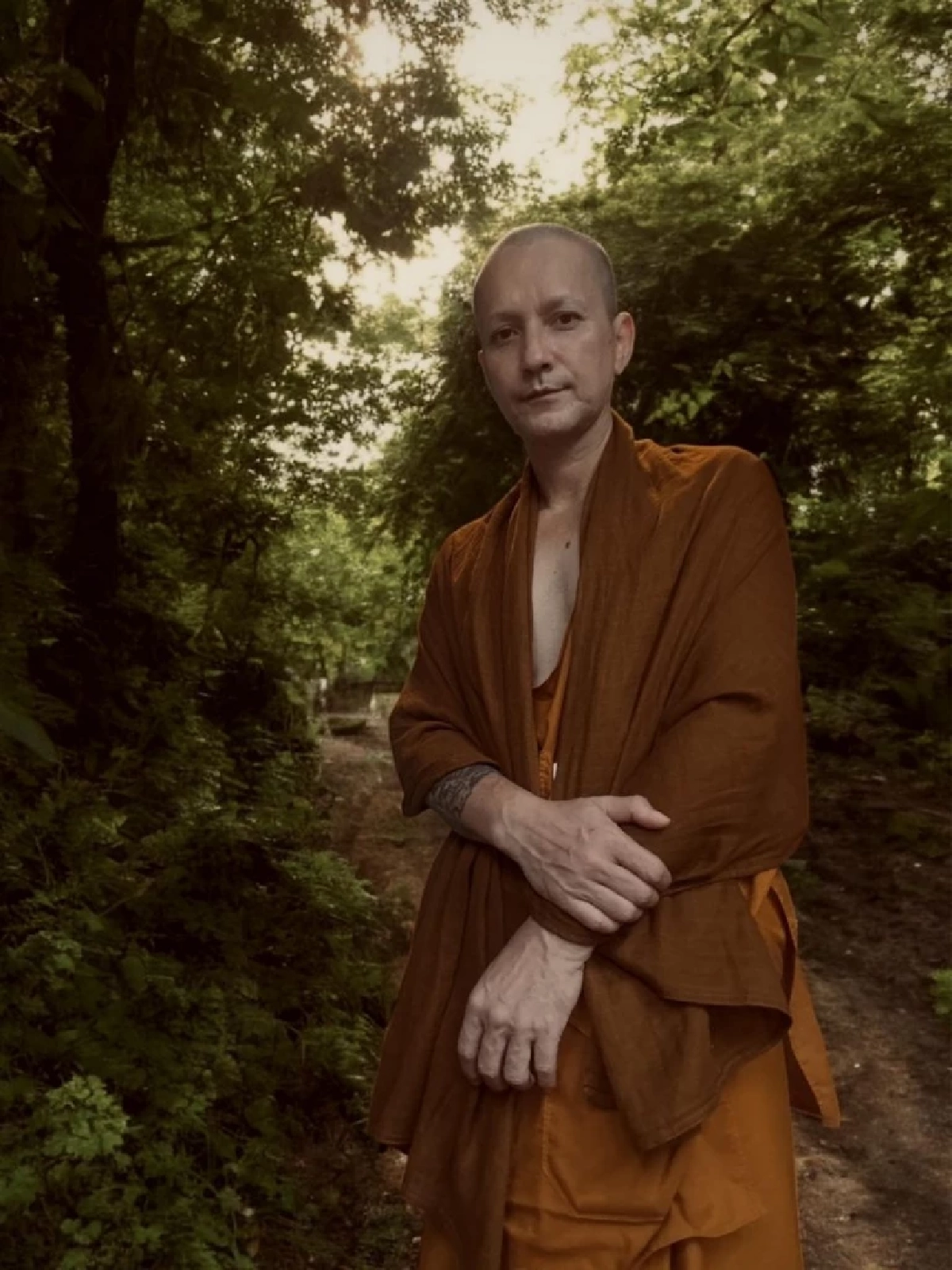 เปิดภาพล่าสุด "เดวิด อินธี" หลังบวชศึกษาธรรมะ ไร้กำหนดสึก