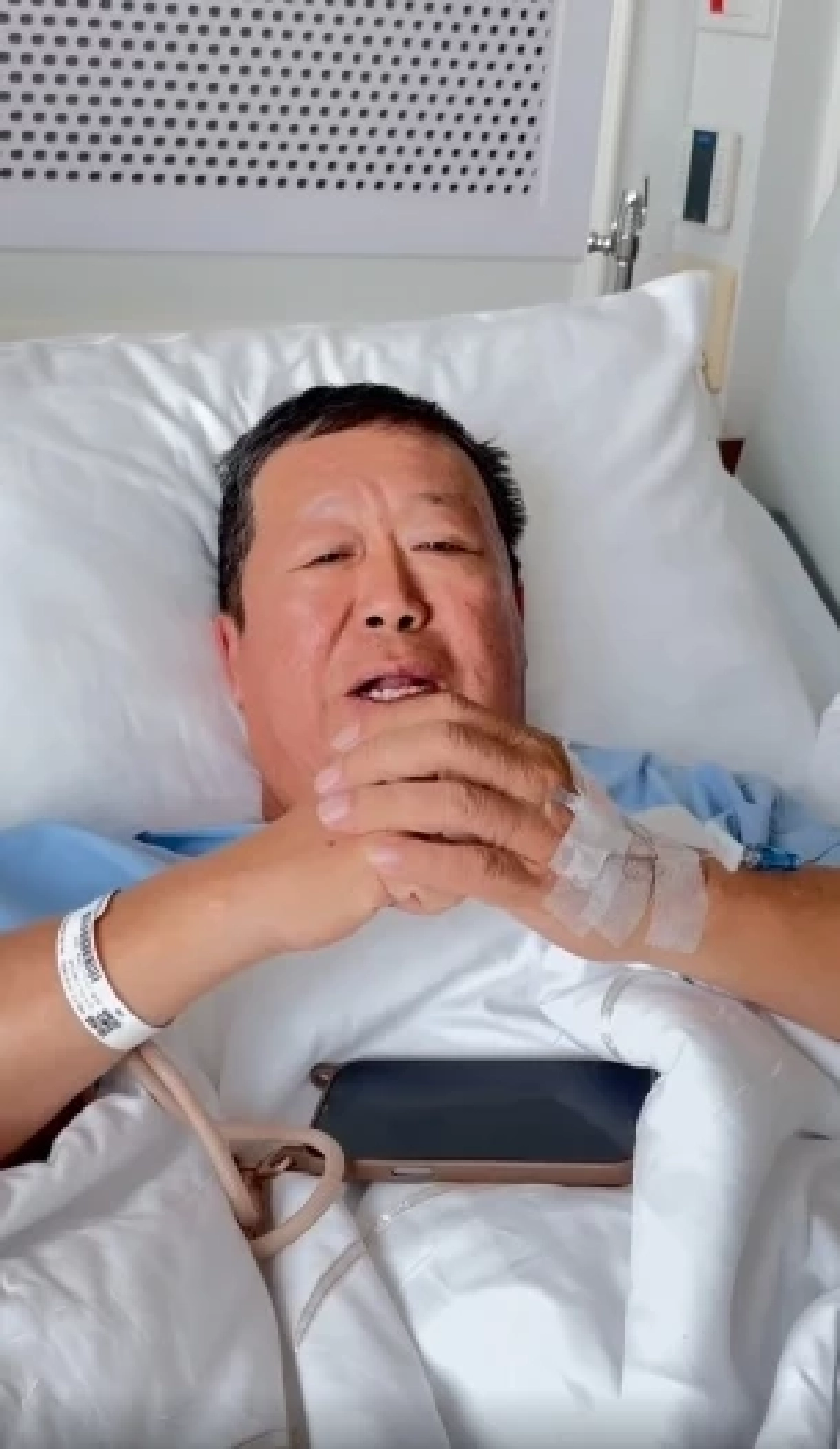 เปิดคลิป "ตัน ภาสกรนที" แจ้งข่าว หลังพลาดตกเวที เผยอาการล่าสุด