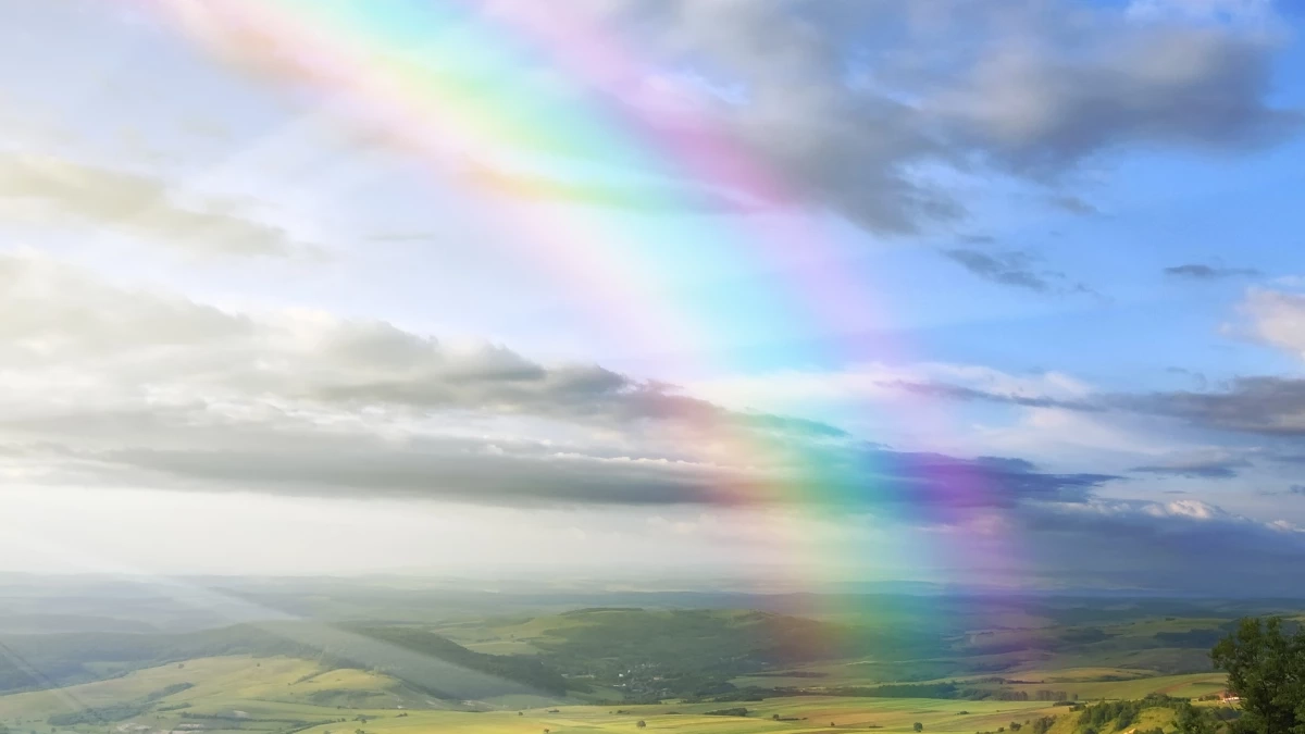 ทำไมผู้ใหญ่ห้ามชี้รุ้งกินน้ำ? เปิดที่มาความเชื่อโบราณ  