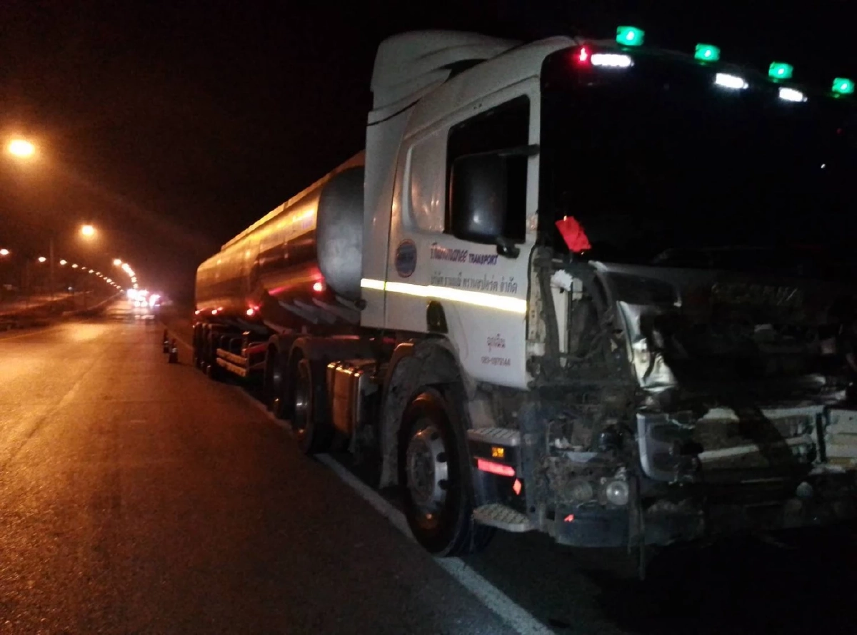 สลด! รถบรรทุกชนกระทิงป่าเขาใหญ่ดับ เจ้าหน้าที่จ่อฟัน พ.ร.บ. สัตว์ป่าฯ