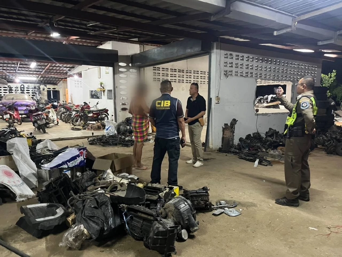 รถยนต์ป้ายแดงหวิดโดน! หลังถูกขโมยไปจำนำเถื่อนกับอดีตตำรวจ