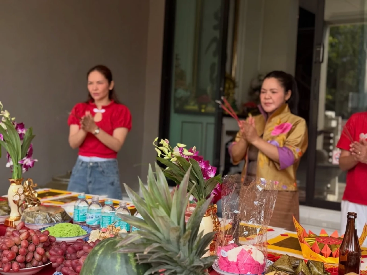 ฮาย อาภาพร ส่งคำอวยพรตรุษจีนสุดปัง รวยสุขภาพ-รวยเงินทองถ้วนหน้า