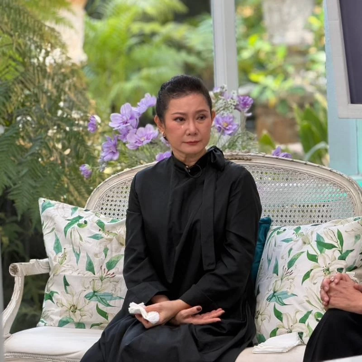 "บุ๋ม ปนัดดา" เปิดอีกมุม เด๋อ-ปู-ผู้หญิงอีกคน รักสามเส้าที่เจ็บทุกฝ่าย