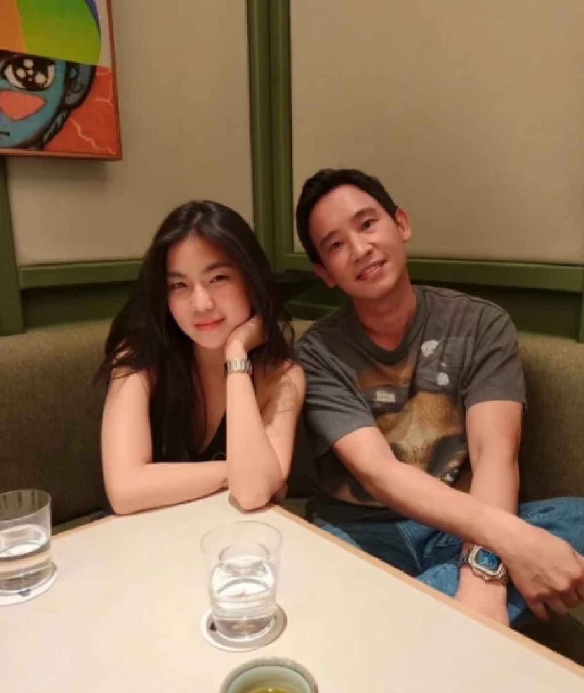 "สรยุทธ" ลั่นแรงหลัง "ทิม พิธา  - ก้อย อรัชพร" เปิดตัวคบกัน