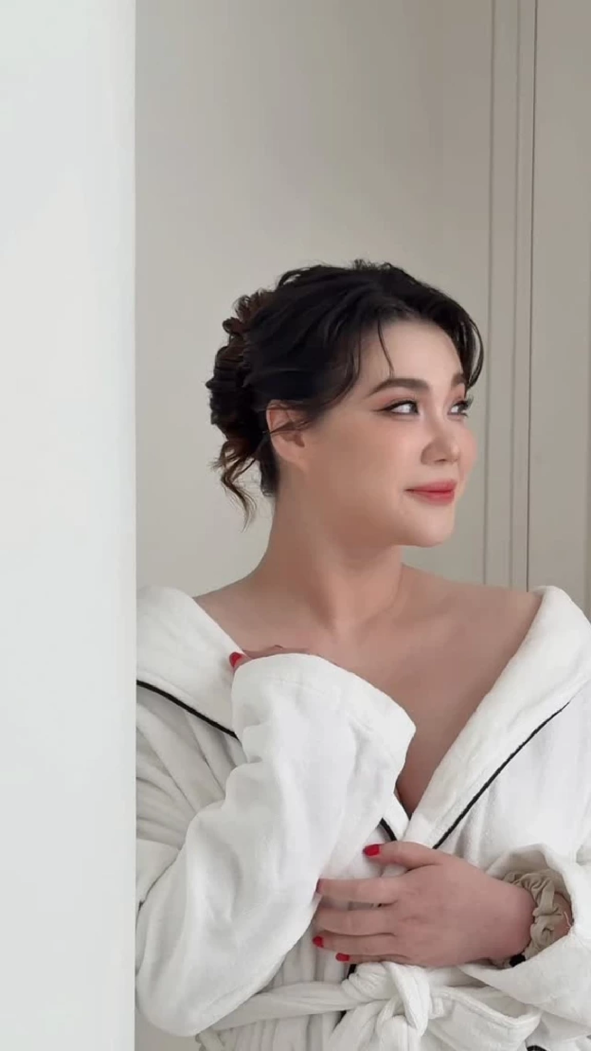 แห่ห่วง "นนนี่" ประกาศป่วยซึมเศร้า ไร้เซฟโซน รูปสามีหายเกลี้ยง