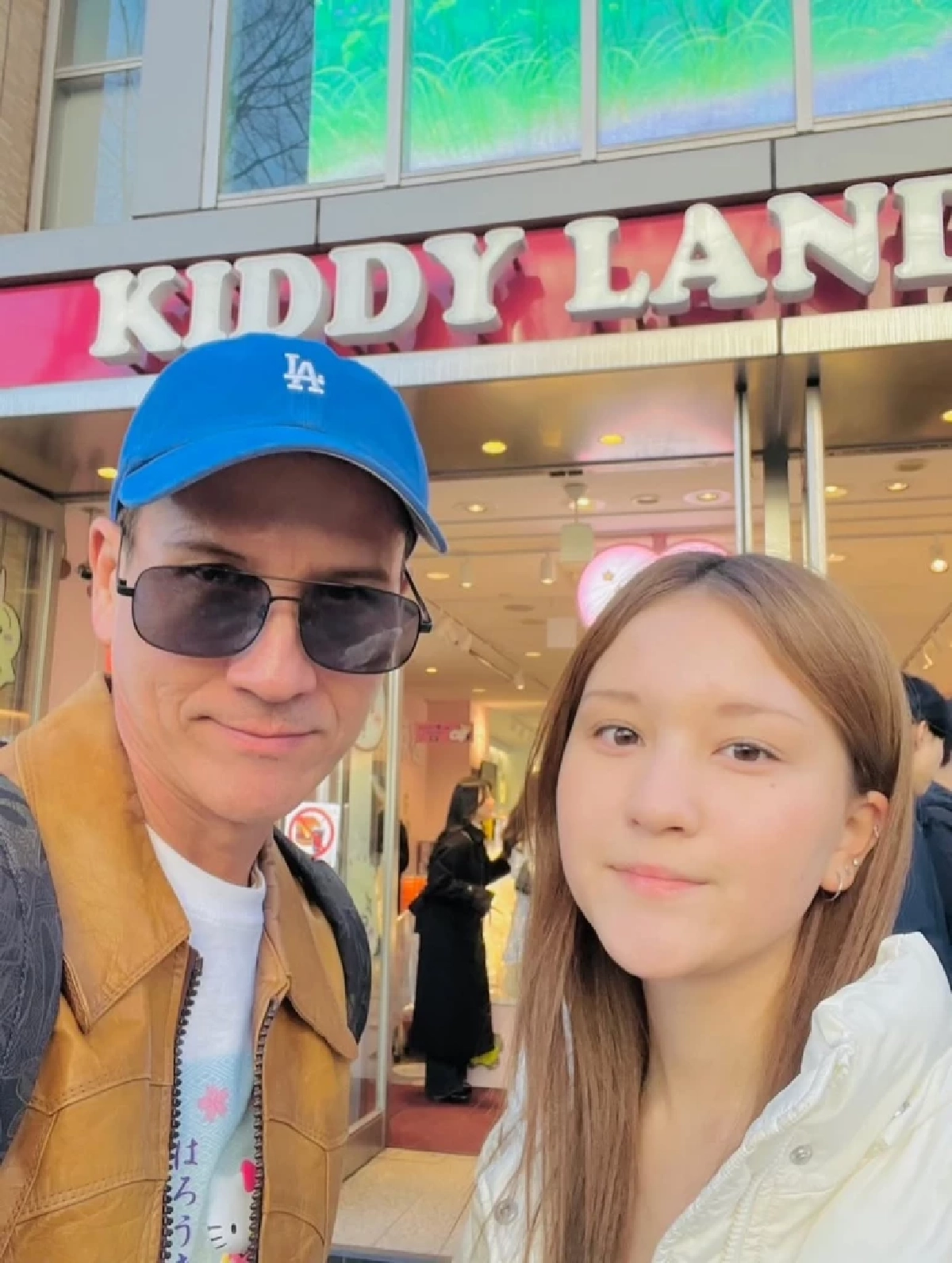 จำแทบไม่ได้! ลูกสาว “น้อย วงพรู” โตไวมาก ทริปญี่ปุ่นออร่าพุ่ง