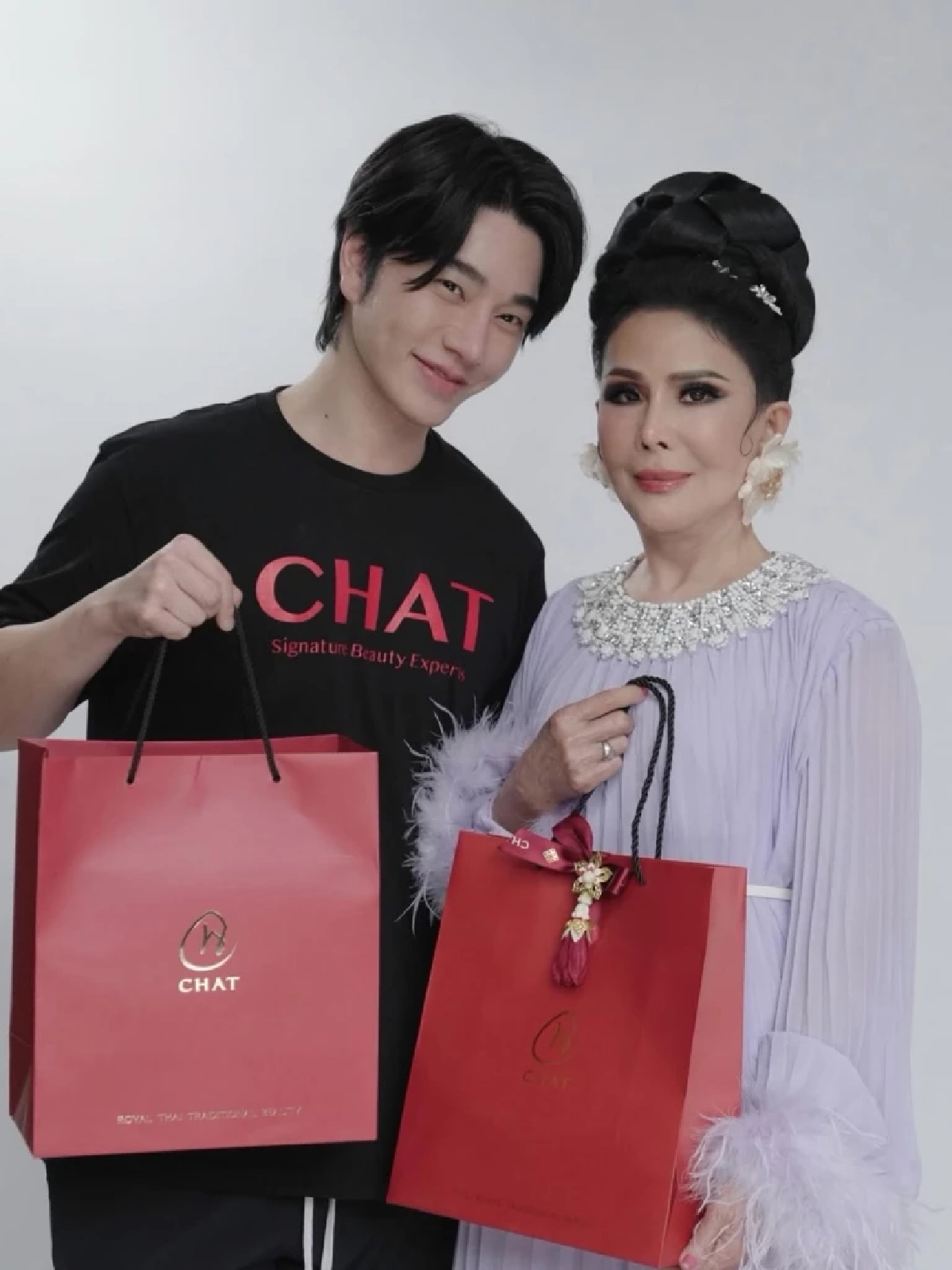 ส่องโฉมหน้าล่าสุด เพชรา เชาวราษฎร์ หลังทำศัลยกรรม หน้าเด็กกระชากวัย