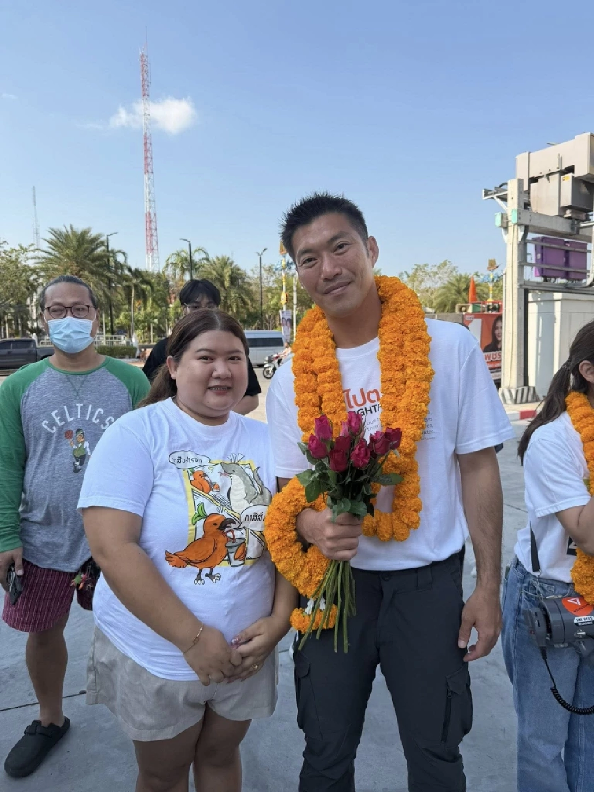 ทำความรู้จัก "เฟิร์น กนกวัลย์ " สกัดพิรุธเลือกตั้ง ชลบุรีเขต 1