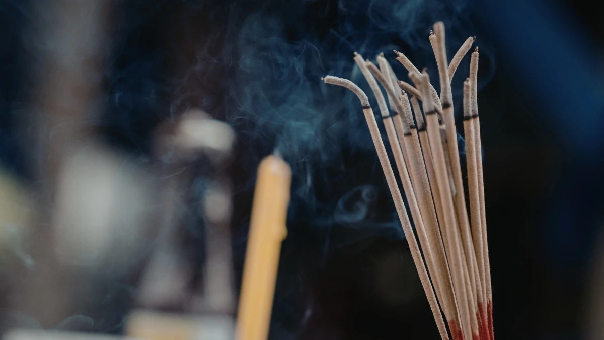 เสาร์ 5 วันแรง! วิธีขอขมากรรม-ถอนคำสาป เปิดทางรวยรับโชค