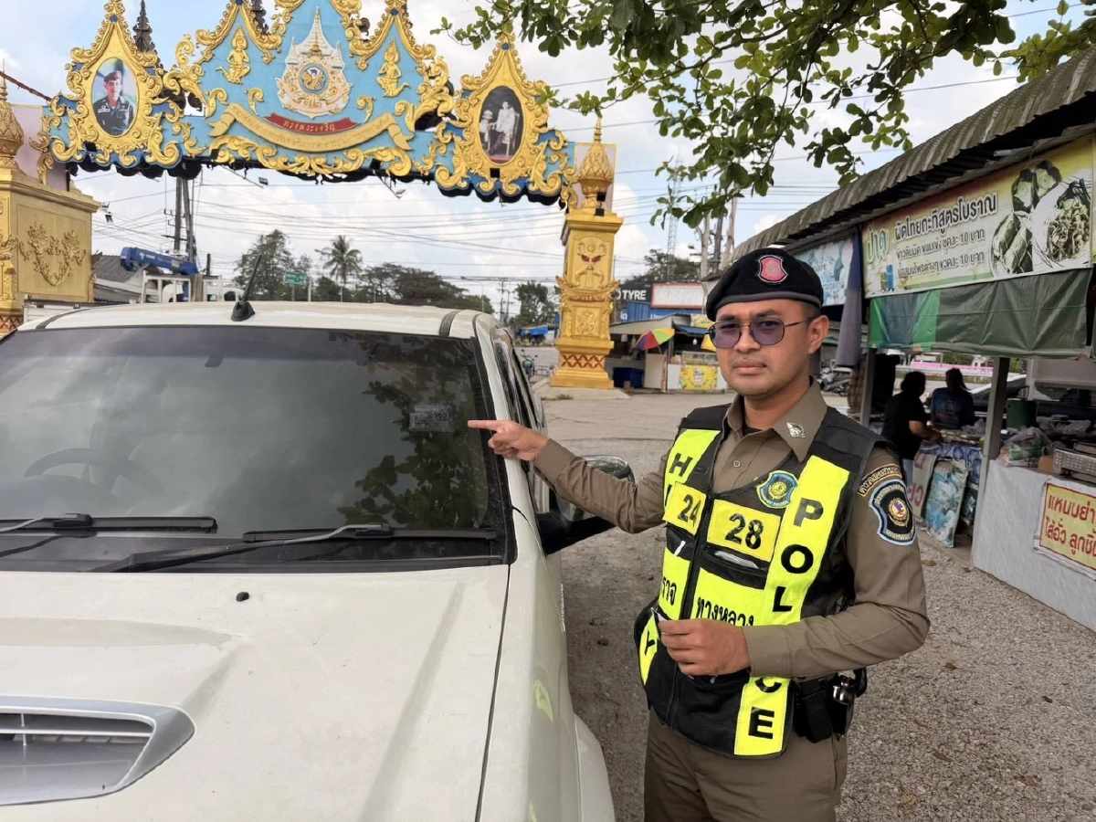 สวมเล่ม–ใช้ป้ายปลอม ตำรวจทางหลวงชุมพร รวบรถกระบะคาด่าน