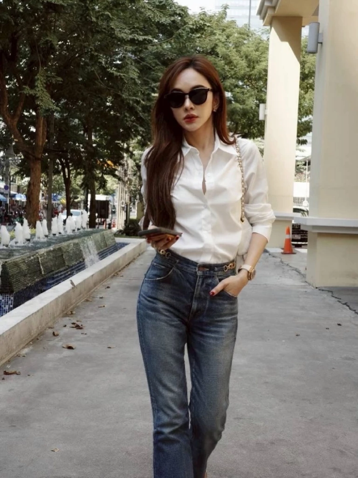 เปิดตัวชัดแล้ว? “เป้ย” สาดโมเมนต์หวานวันเกิด ภาพคู่ 35 ช็อต