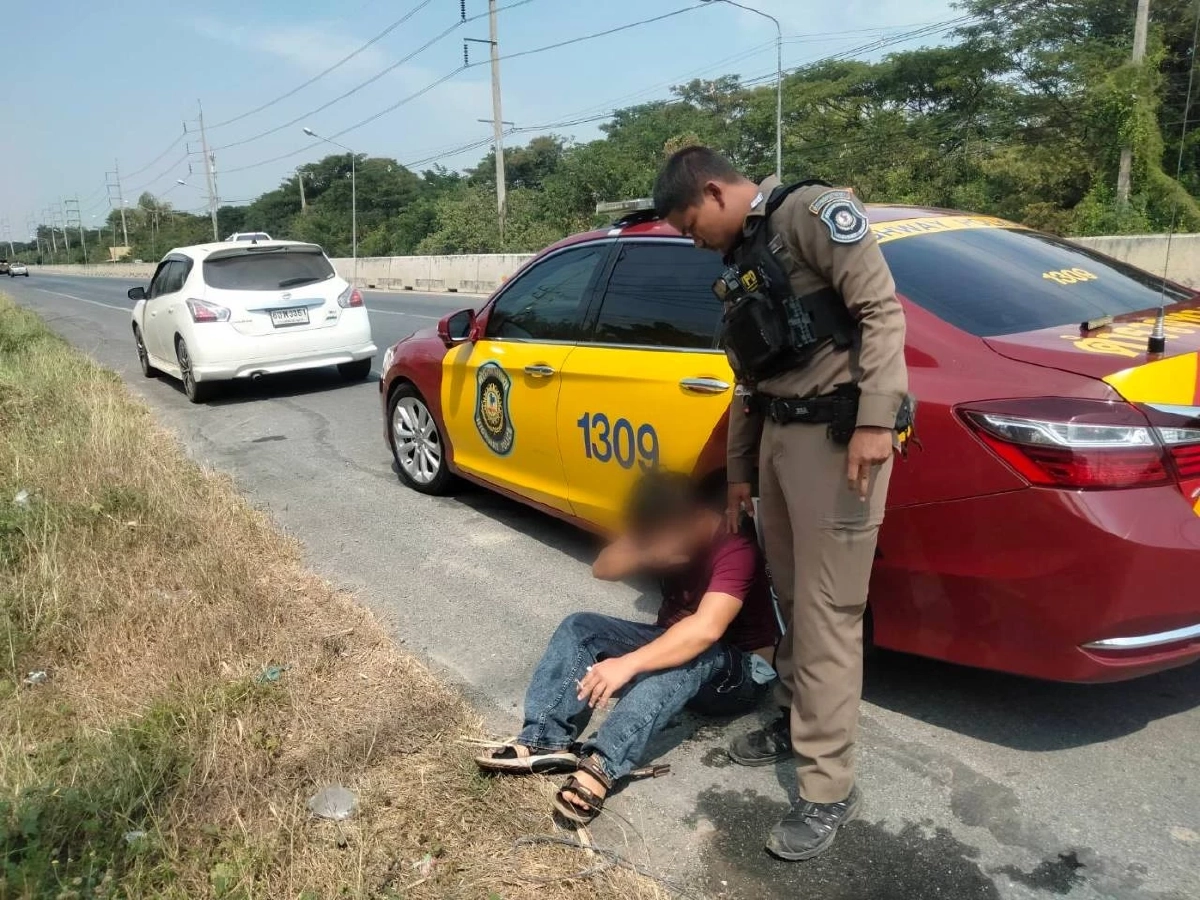 ตำรวจทางหลวงลพบุรีสกัดรถ รวบขบวนการลำเลียงยาบ้า 7 ล้านเม็ด