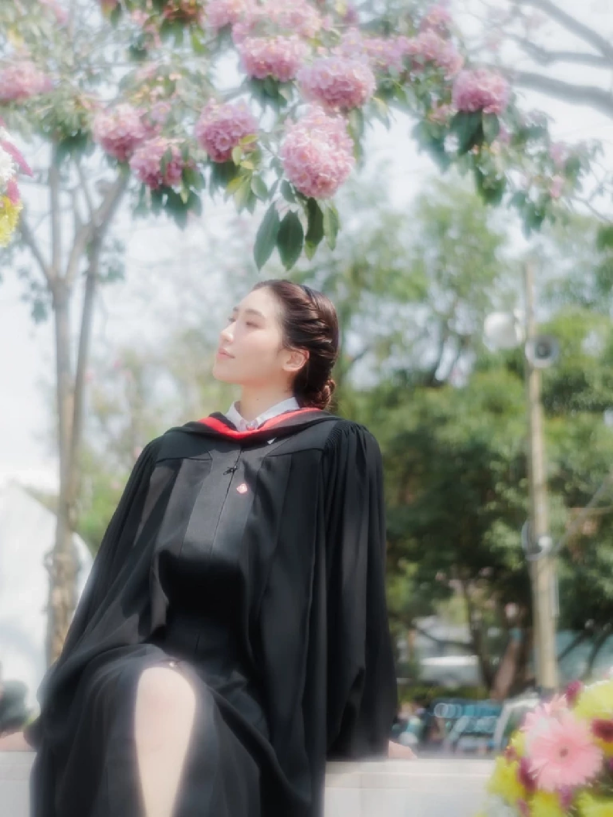  ยินดีด้วย! “เซย่า ทองเจือ” คว้าเกียรตินิยมอันดับ 1 ม.ศิลปากร  