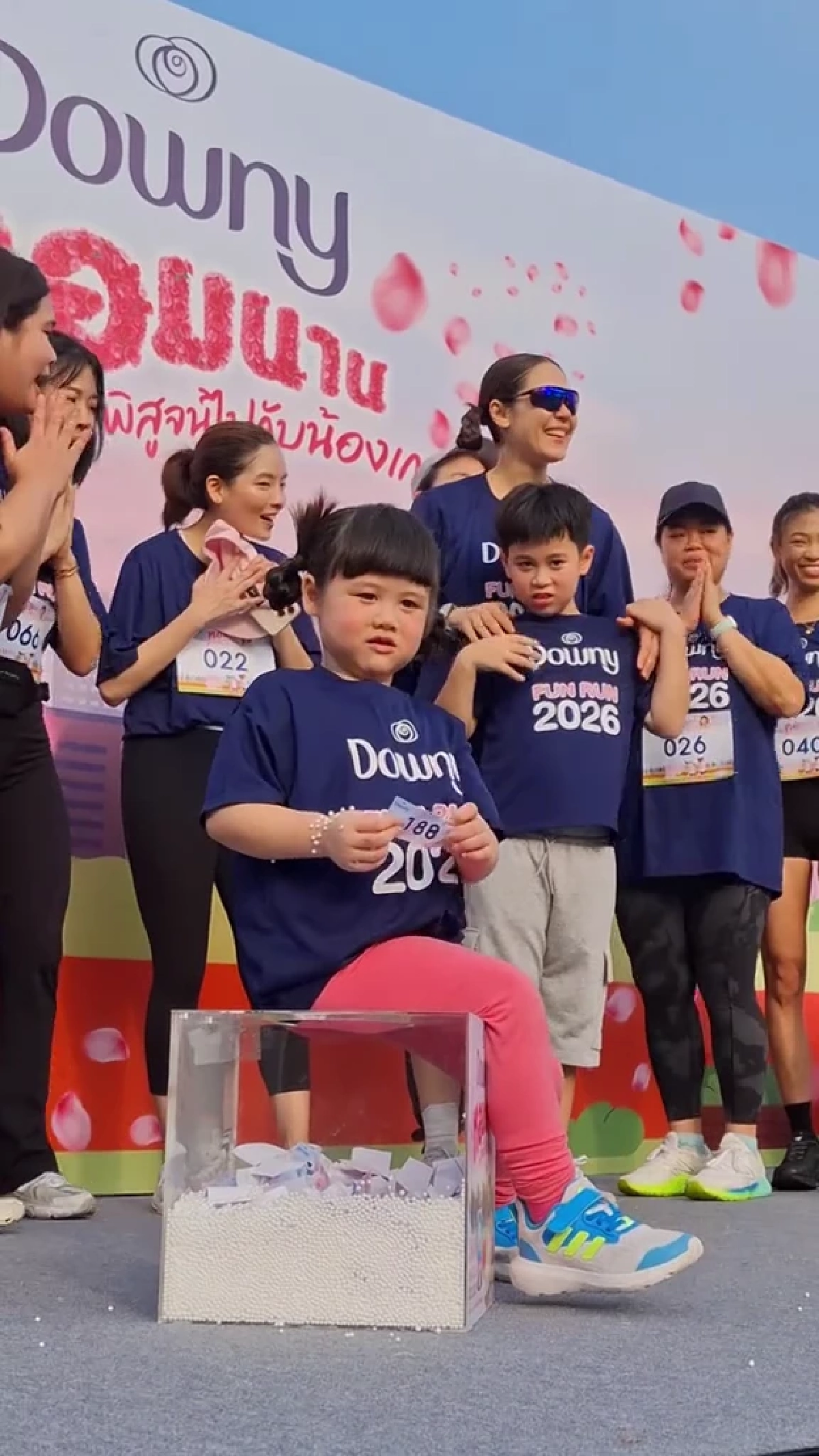 สะเทือนโซเชียล “น้องแอบิเกล” หยิบเลข 3 ตัวตรง แฟนๆ ตามรัวๆ