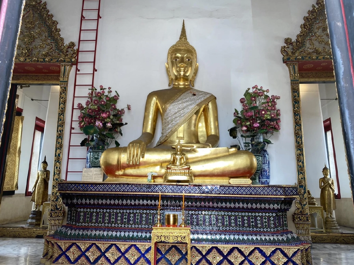 ภูเขาทอง เปิดถึง 3 ทุ่ม ไหว้พระอัฏฐารส-หลวงพ่อดุสิต รับตรุษจีน 15-19 ก.พ. นี้