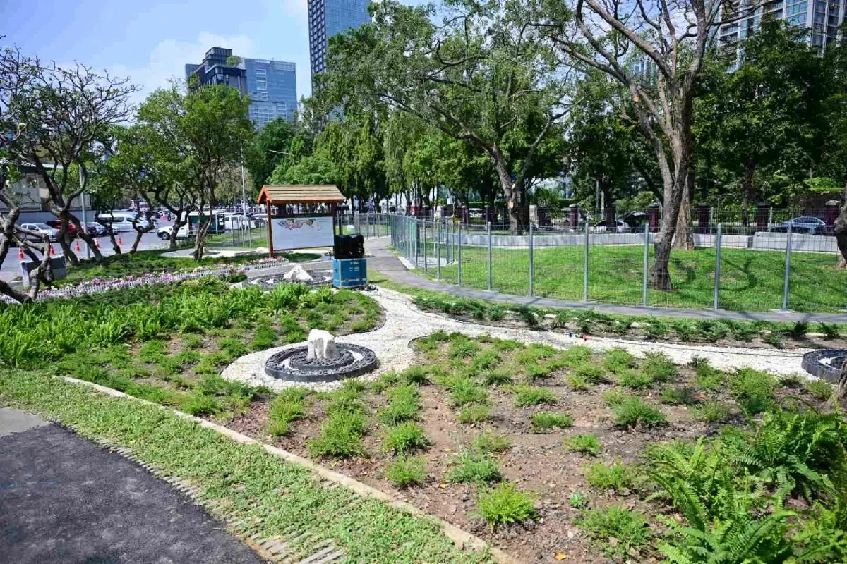 กทม. จับมือ JCC เปิดตัวสวนสุนัขลุมพินี พื้นที่พักผ่อนใจกลางเมือง