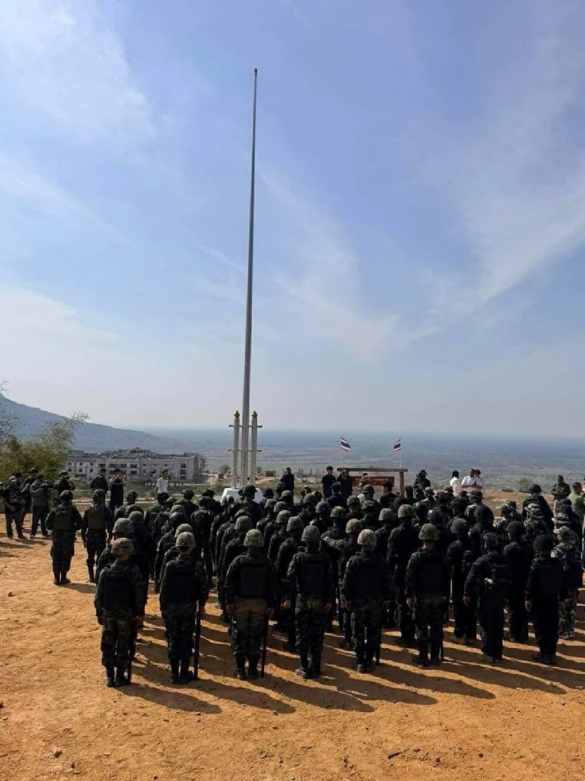 ทบ. เตรียมเสนอขอพระราชทาน เหรียญกล้าหาญ แก่กำลังพลทหารกล้า