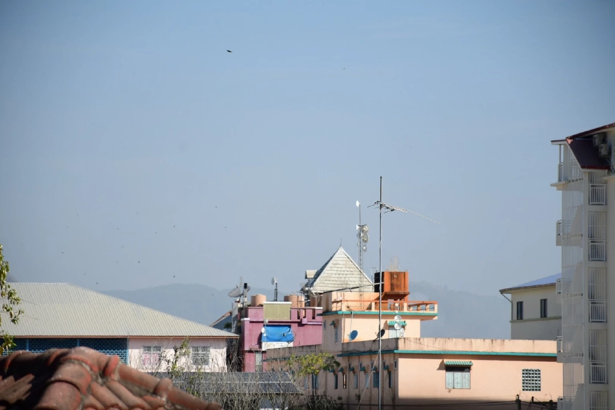 "AIS 3BB FIBRE 3" ผนึก CIB ลุยแม่สาย กวาดล้างมิจฉาชีพ ลอบเชื่อมต่ออุปกรณ์เถื่อนข้ามแดน