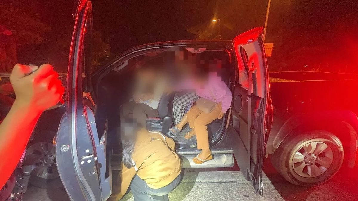 ทางหลวงสนธิกำลังสกัดขบวนการลักลอบขนแรงงานต่างด้าว รวบ 29 ราย