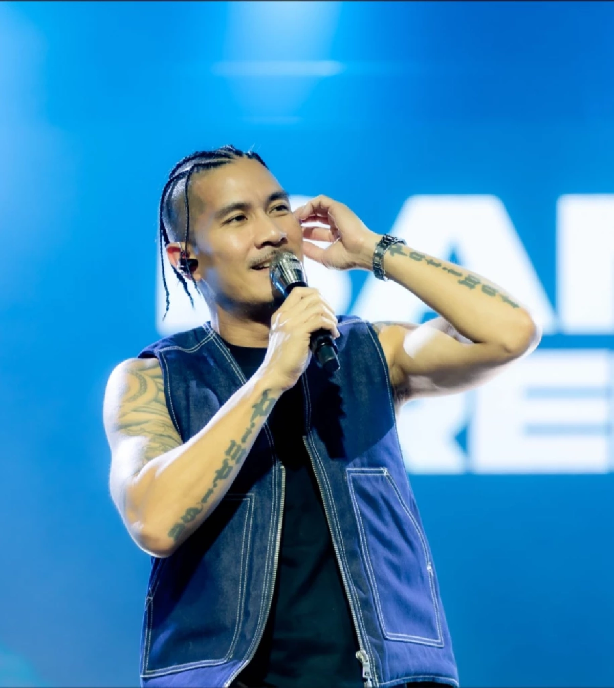 "แบงค์ วงแคลช" โพสต์ถึงแฟน ๆ หลังเกิดเหตุคลังอาวุธ "ตชด.21" ระเบิด