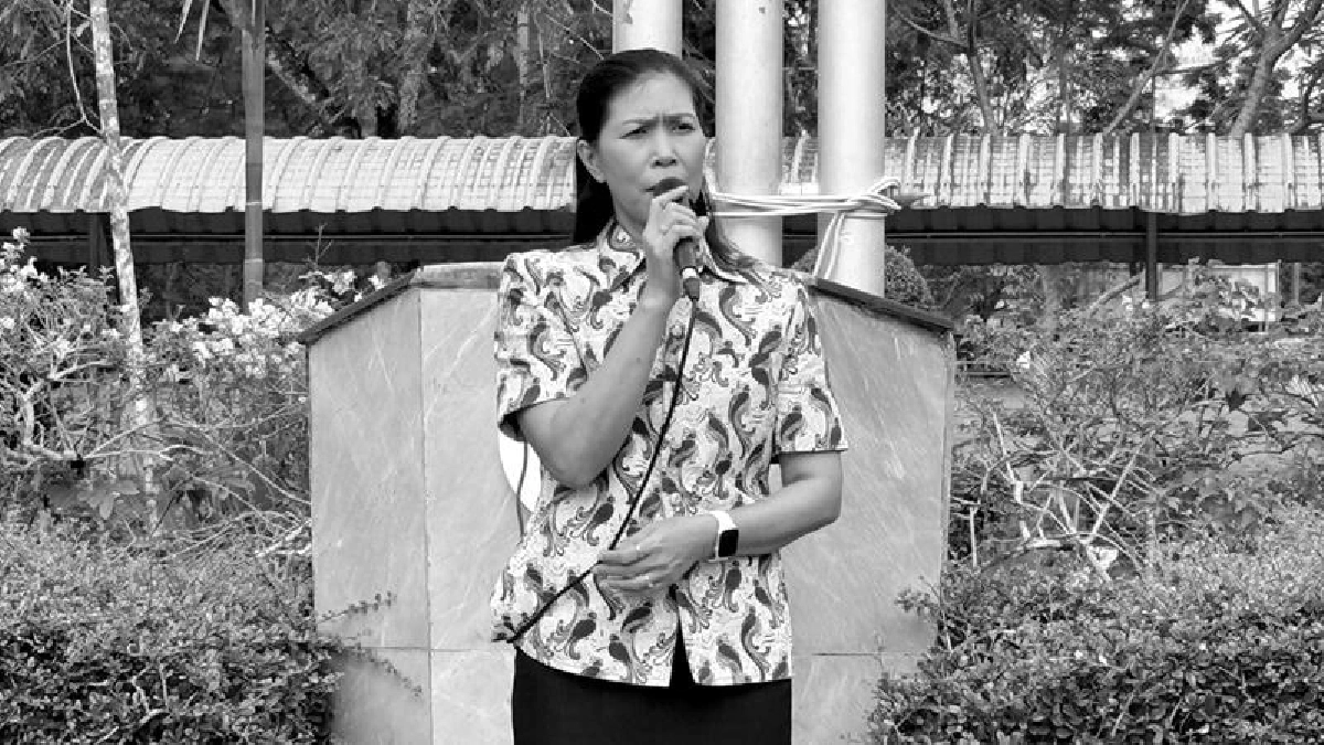 เปิดประวัติ ผอ.ศศิพัชร เสียสละแห่ง รร.พะตงฯ ยอมเป็นตัวประกันแทนศิษย์