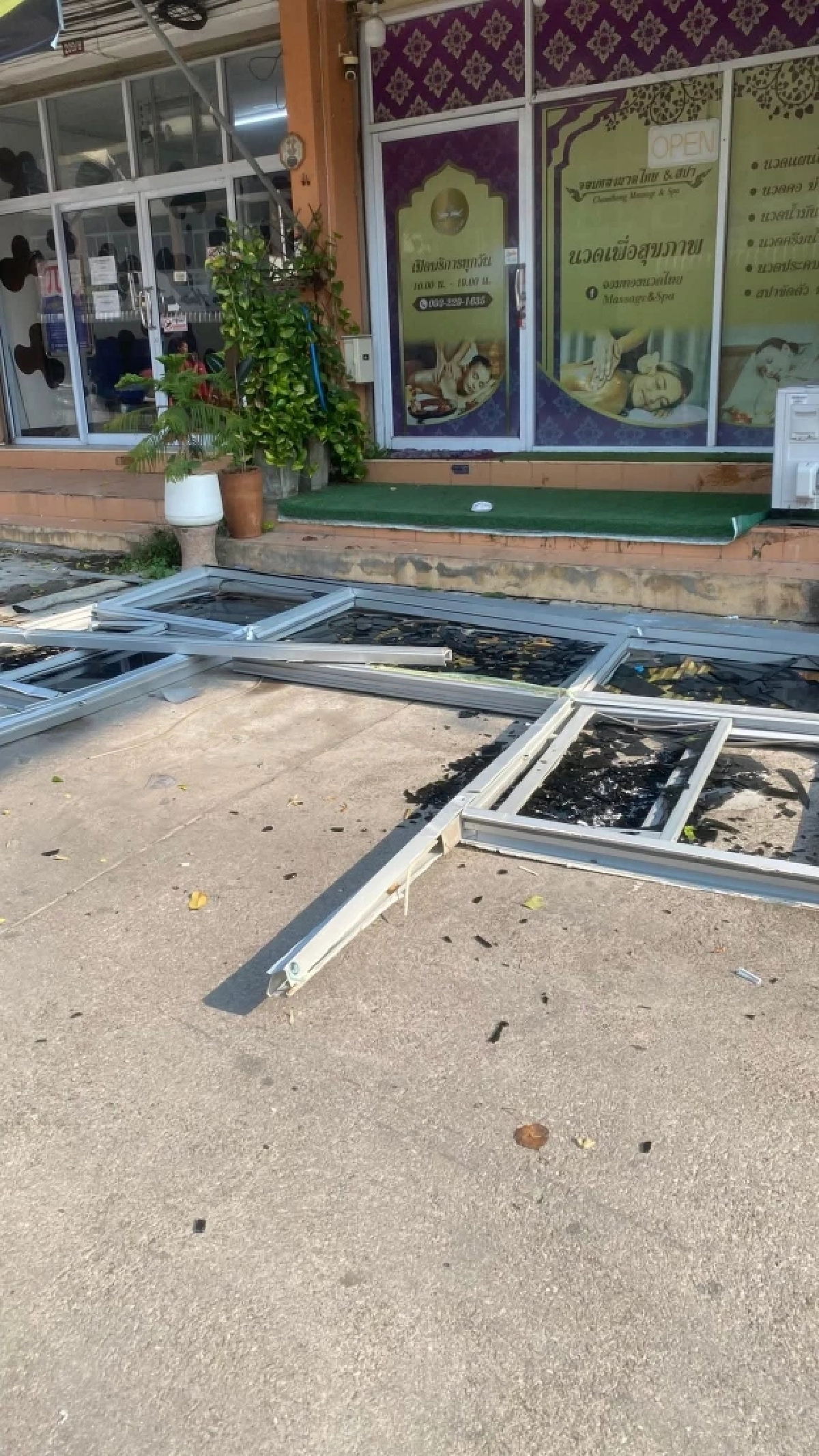 ภาพ @อำเภอจอมทอง จังหวัดเชียงใหม่ 