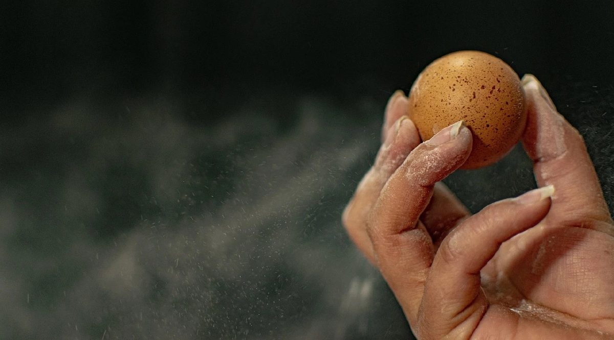 หลายบ้านทำผิด วางไข่ตรงประตูตู้เย็น คาดไม่ถึง วิธียืดความสด