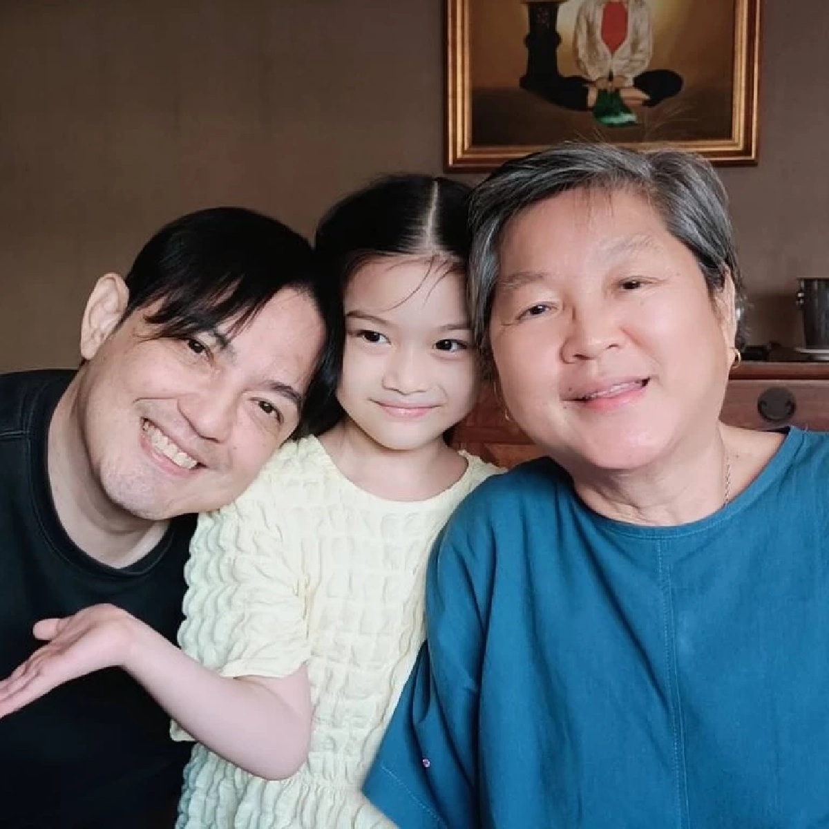 เศร้า "หนุ่ม ศรราม" สูญเสียคนสำคัญในชีวิต ผูกพันมาตั้งแต่วัยเด็ก