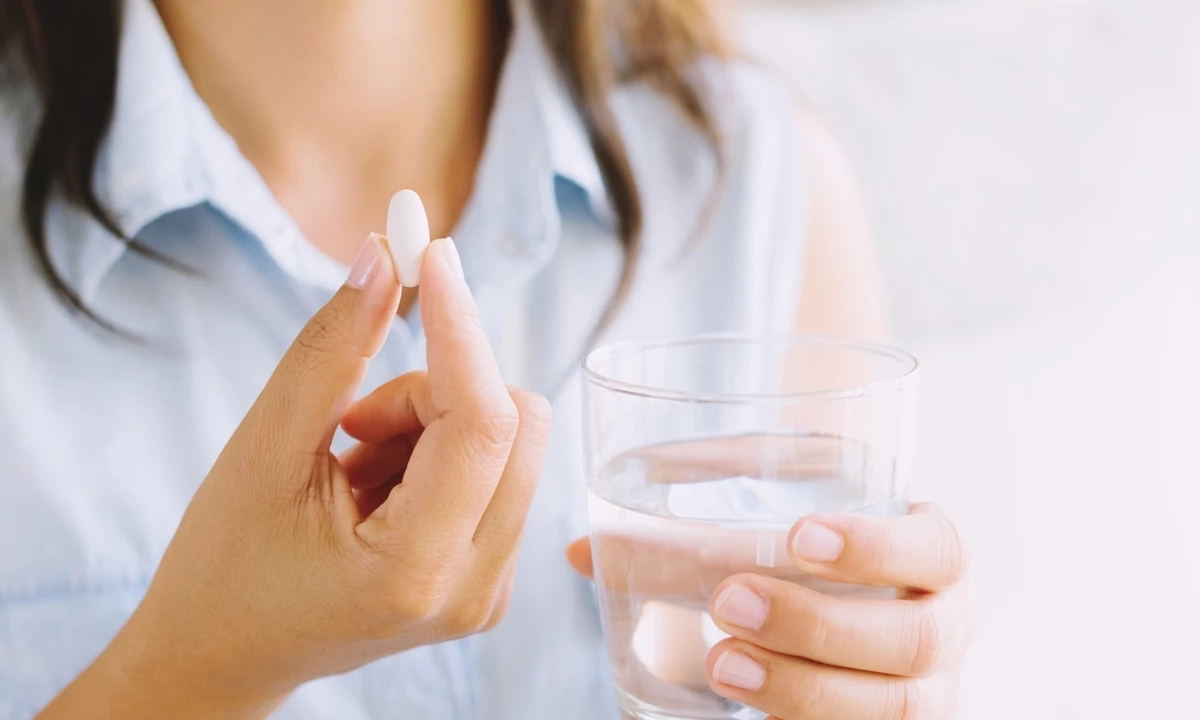 ทำไมหมอถึงให้กินยาหลังอาหาร กินให้ถูกเวลา ยาออกฤทธิ์ดีกว่า