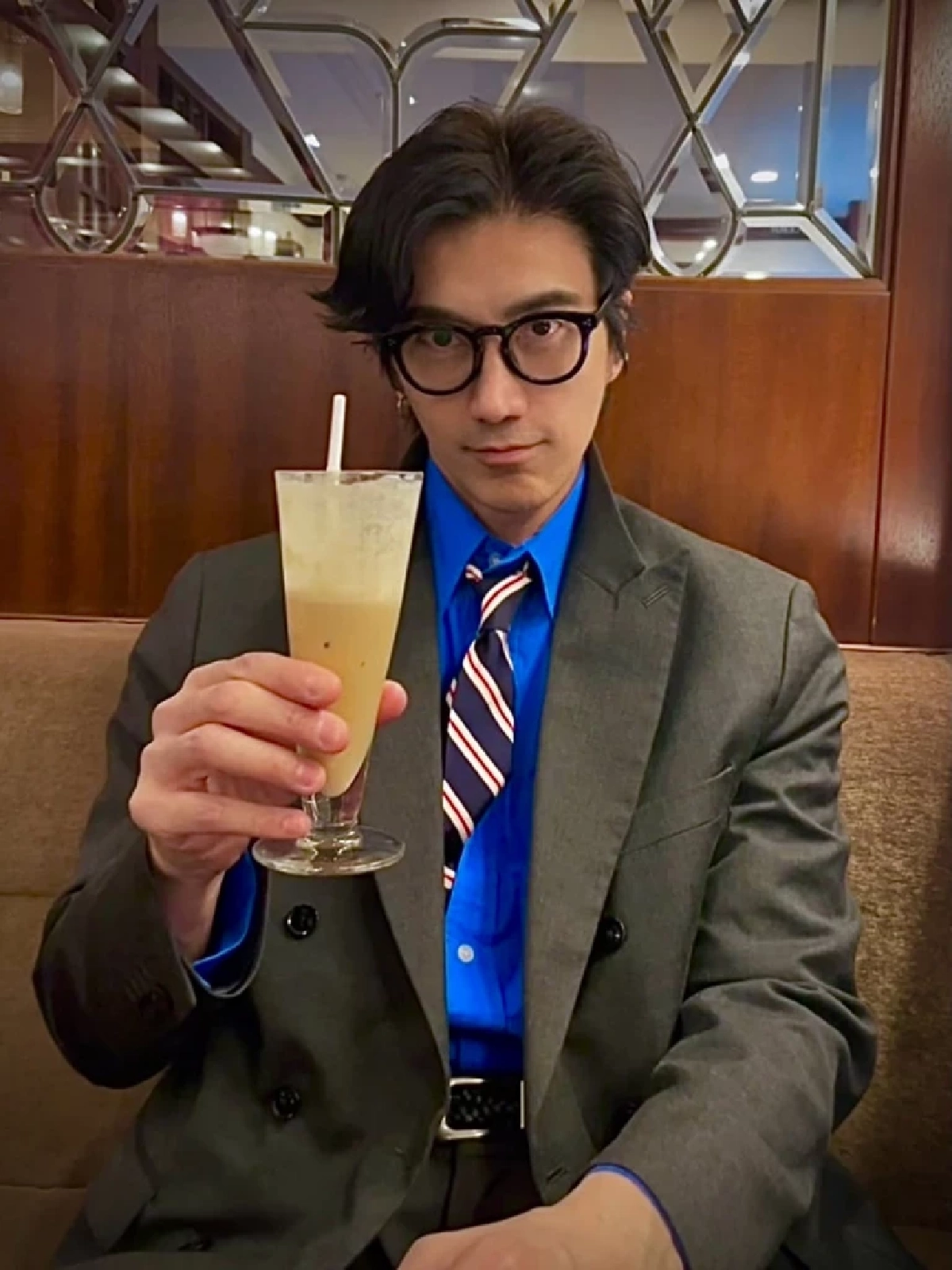 ใครจะเชื่อ! ภาพล่าสุดชายวัย 60 หล่อฟิตจนกลายเป็นไวรัล