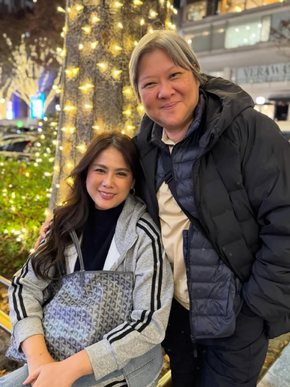 รักเงียบแต่ยาวนาน ติ๊ก กัญญารัตน์ ฉลองรัก 25 ปี เผยโฉมหวานใจ 