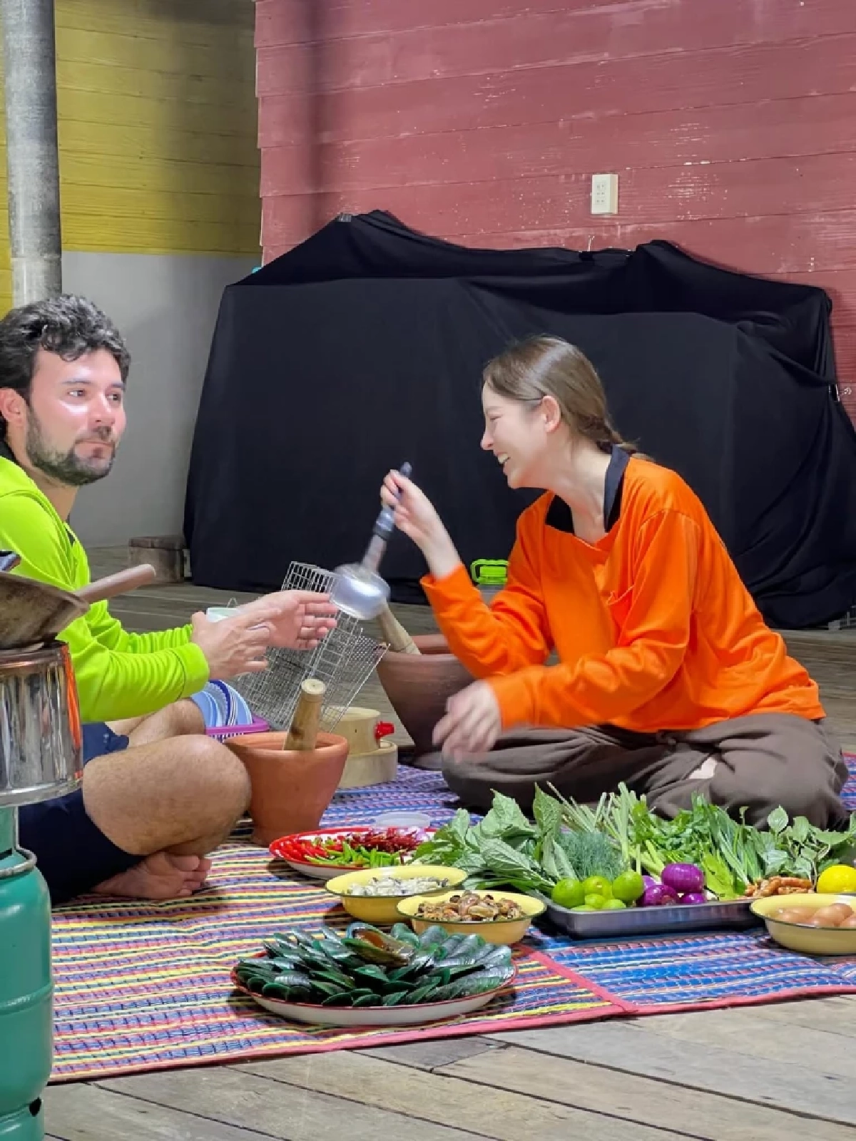 สวยไม่พัก! ณิชา ณัฏฐณิชา   ลุยชีวิตบ้านๆ เสื้อปุ๋ยก็ยังต้านไม่อยู่