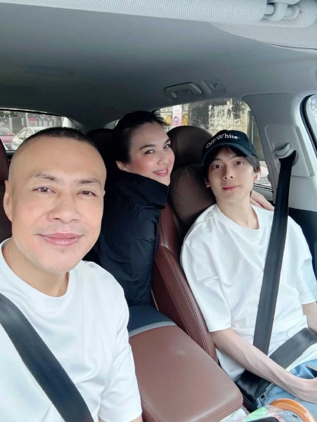 โตเป็นหนุ่มเต็มตัว “น้องอชิ” อายุ 23 ปีแล้ว หล่อออร่าพุ่ง  