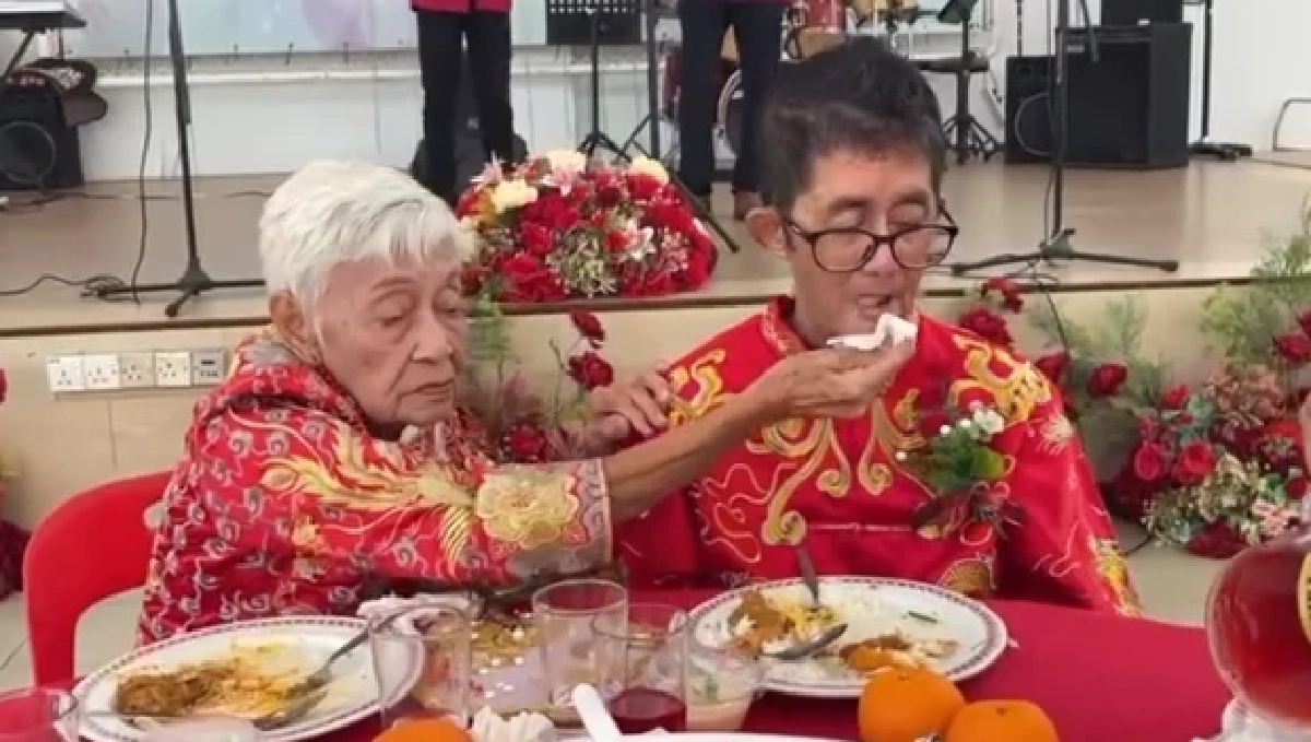 คุณยาย วัย 91 พบรักแท้ในบ้านพักคนชรา ก่อนแต่งงานใน 3 เดือน