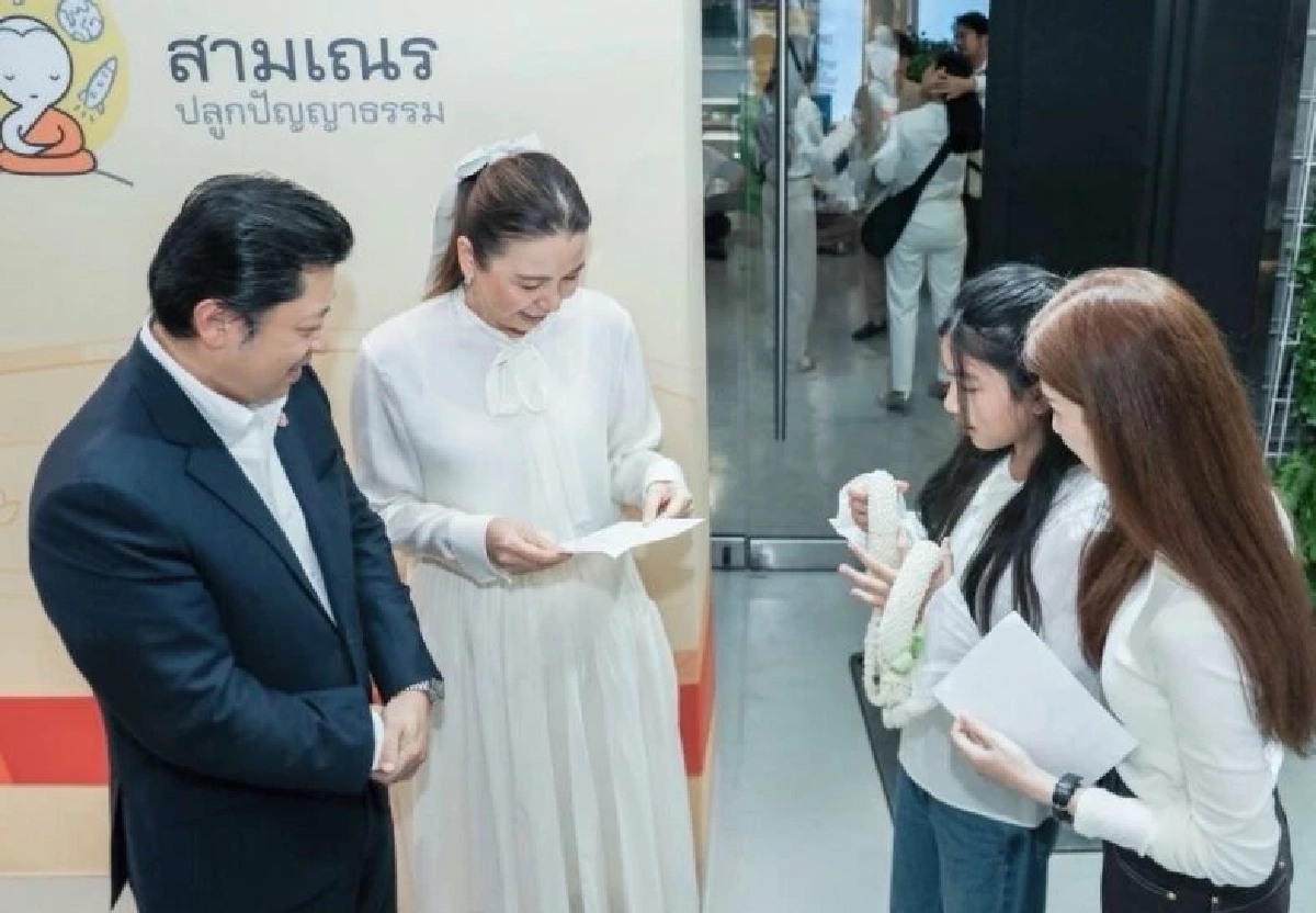 น้ำตาซึม "น้องมะลิ" ได้เจอผู้ให้โอกาสการศึกษา สัญญาจะตั้งใจเรียน