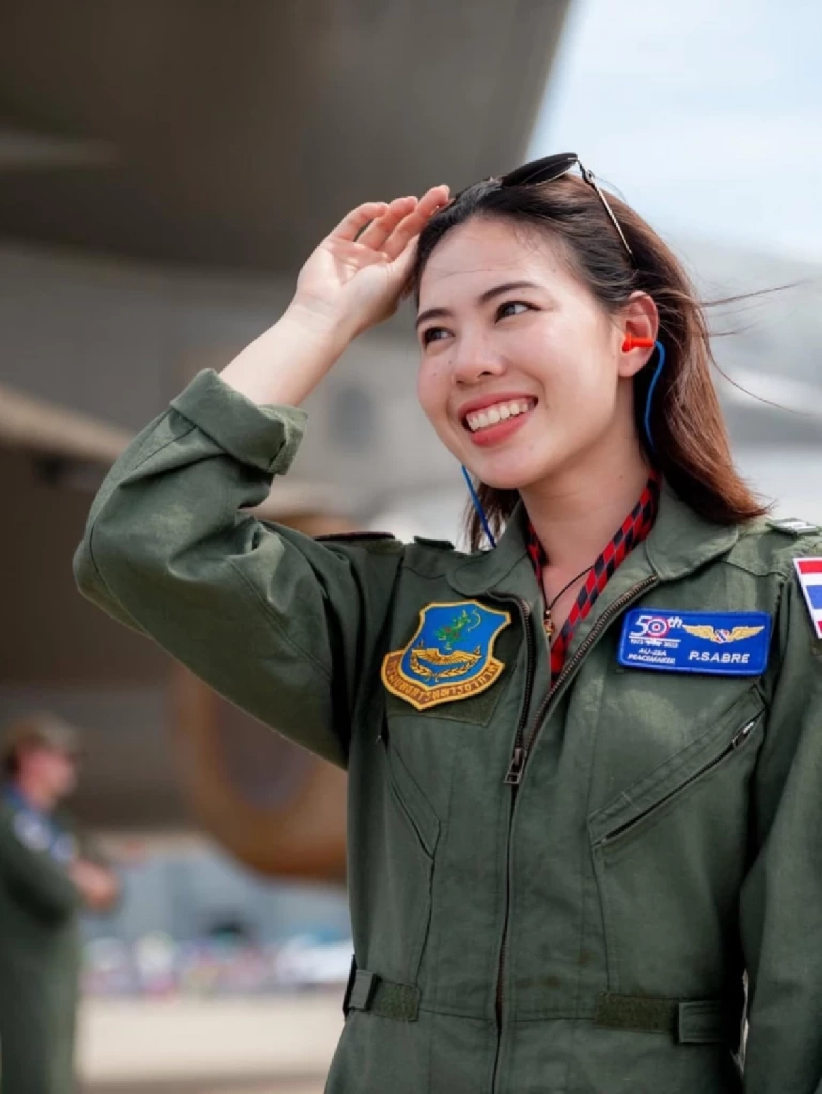 สุดภูมิใจ จากอดีตดาราเด็ก โตมาอย่างสง่างาม พร้อมติดยศ