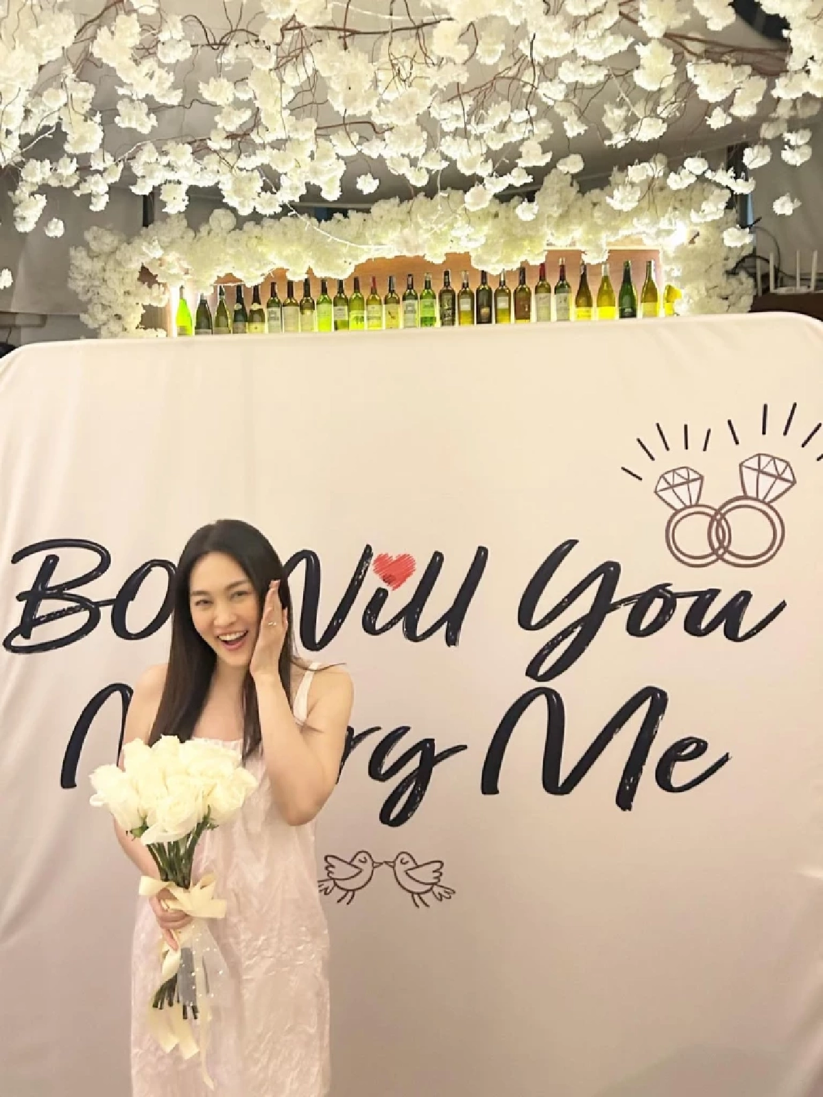 โบ TK ถูกแฟนหนุ่มเซอร์ไพรส์ขอแต่งงาน พรหมลิขิต 30 ปีกลับมารักกัน