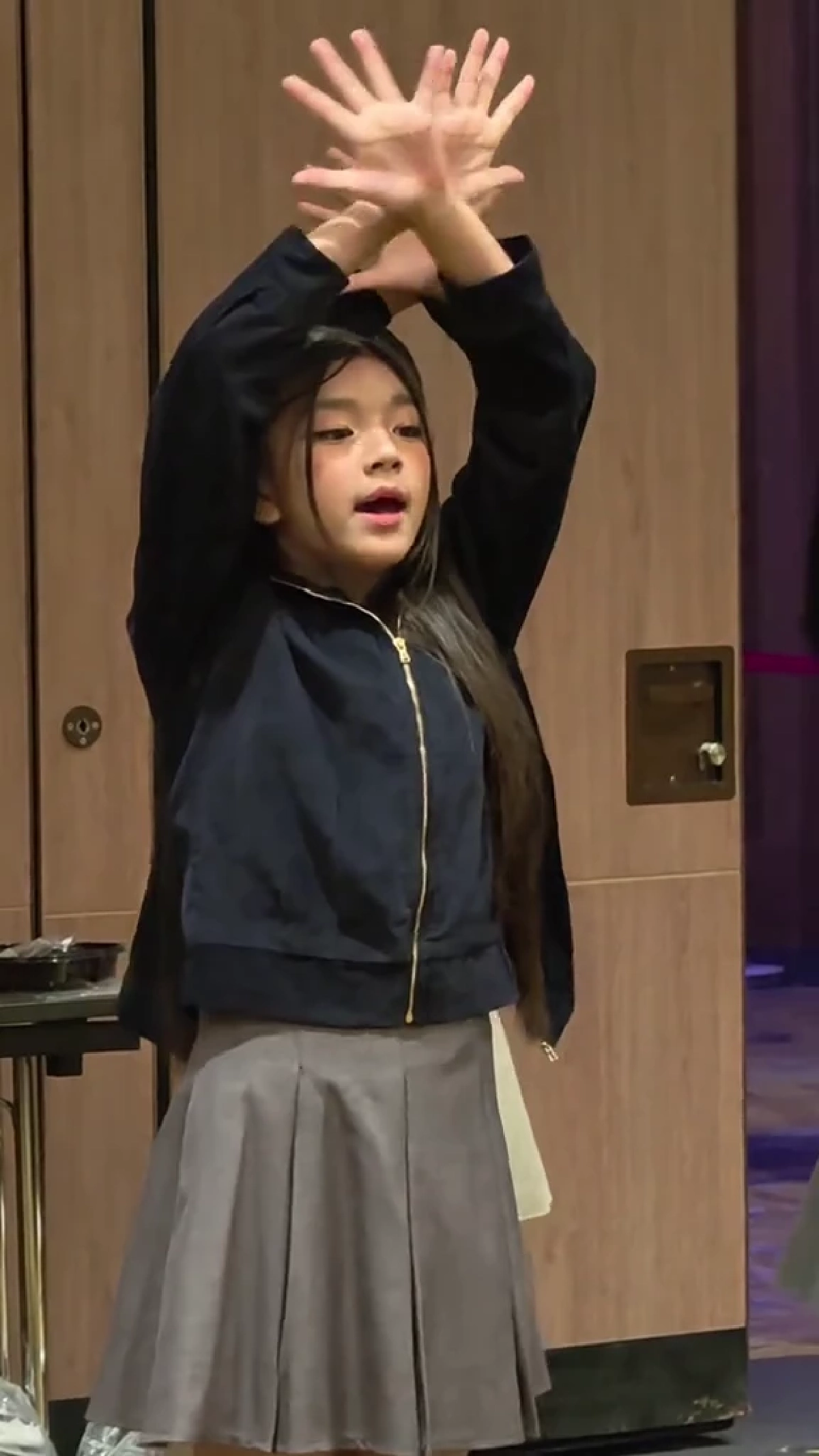 น่ารักไม่เปลี่ยน น้องมะลิ วัย 12 ปี เสียงใสสดใสจนโซเชียลเอ็นดู