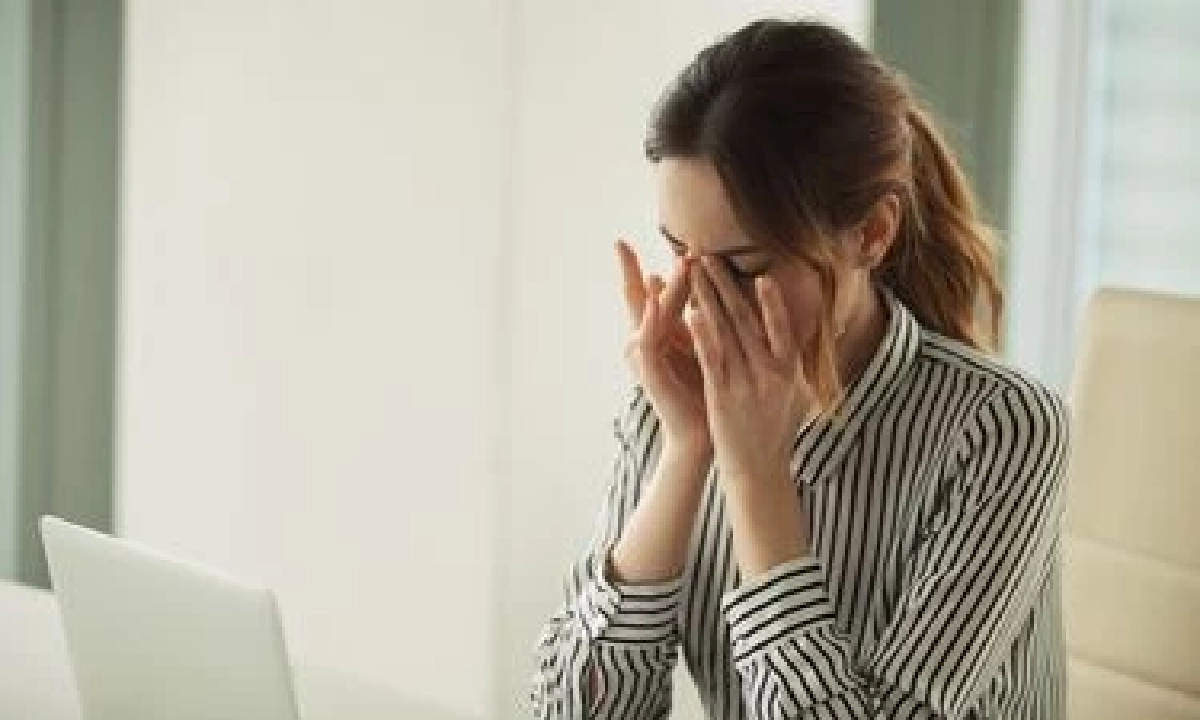 4 สัญญาณเตือน “จอประสาทตาเสื่อม” โรคใกล้ตัวที่ไม่ควรมองข้าม