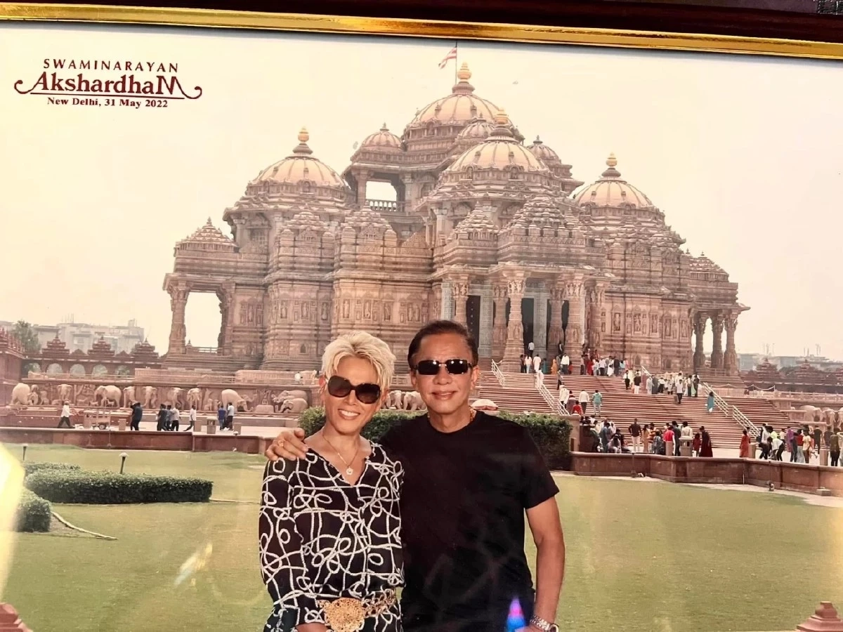 "แม่ร็อคกี้" โพสต์เดือด หลัง "แอ๊ด สุรชัย" เปิดตัวภรรยาอีกคน