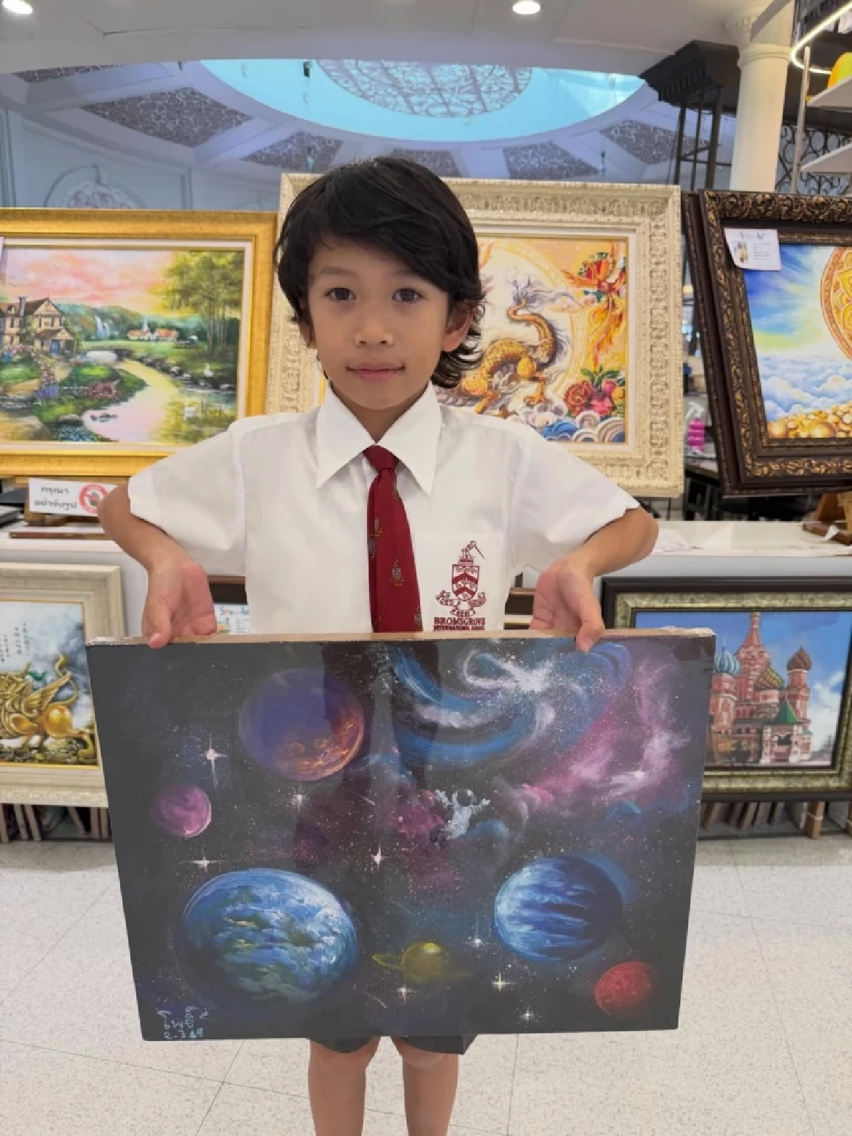 น้องโพธิ์ โชว์พรสวรรค์ด้านศิลปะ ภาพเดียวระดมทุนช่วยเด็กทั่วโลก