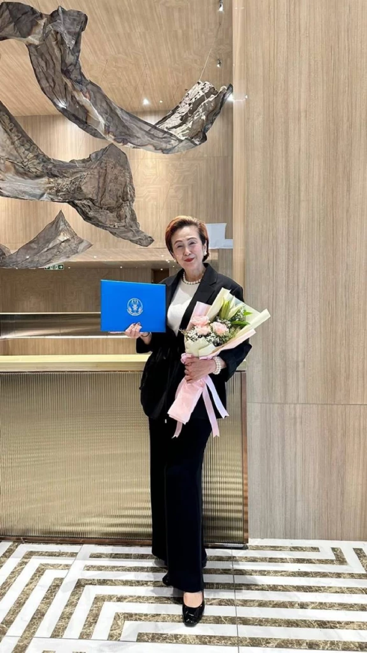 ไม่ธรรมดา "เจี๊ยบ อัฐพรพิมพ์" การศึกษาแท้จริงจบสูงมาก